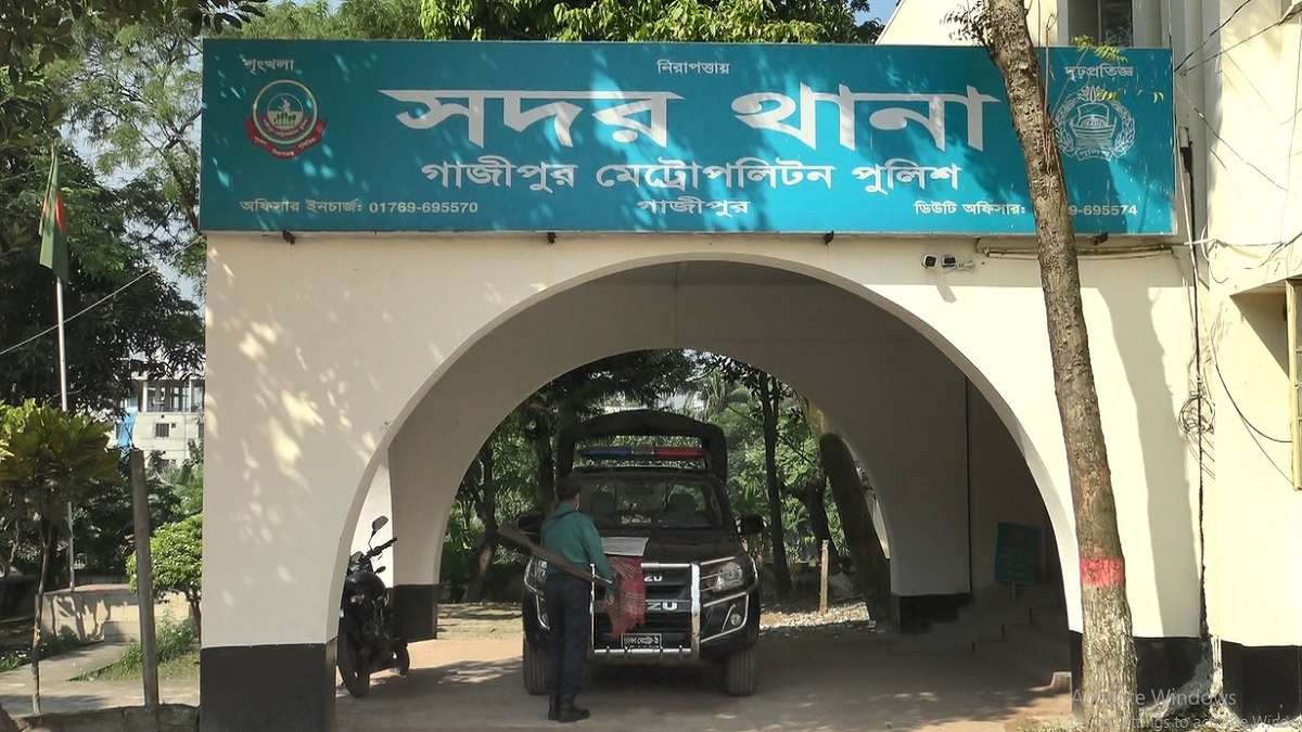 গাজীপুরে শিশুর কান্নার কারণ জানতে গিয়ে মিললো মায়ের মরদেহ