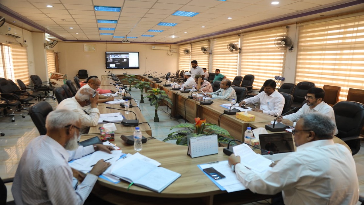 জাল সার্টিফিকেট; যবিপ্রবির ৬ কর্মকর্তা-কর্মচারী বরখাস্ত, দুজনকে বাধ্যতামূলক অবসর