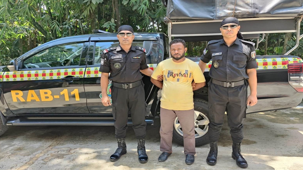 লক্ষ্মীপুরে স্ত্রী-কন্যাকে হত্যার দায়ে গ্রেফতার ১