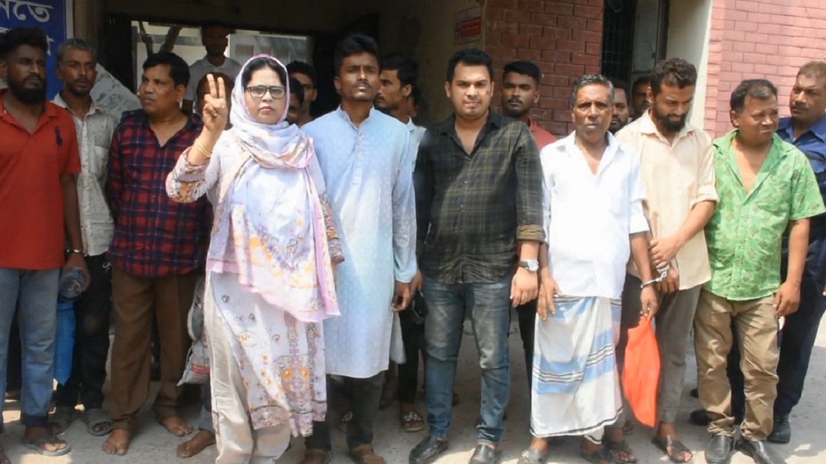 রাজবাড়ীতে বিএনপির ৪১ নেতাকর্মীর নাম উল্লেখসহ ১২০ জনের বিরুদ্ধে মামলা