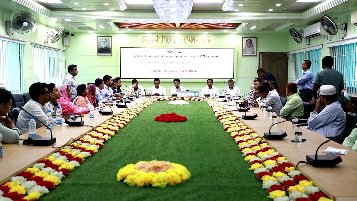 ঘূর্ণিঝড় ‘মোখা’ মোকাবিলায় সাতক্ষীরায় প্রস্তুত করা হচ্ছে আশ্রয়কেন্দ্র