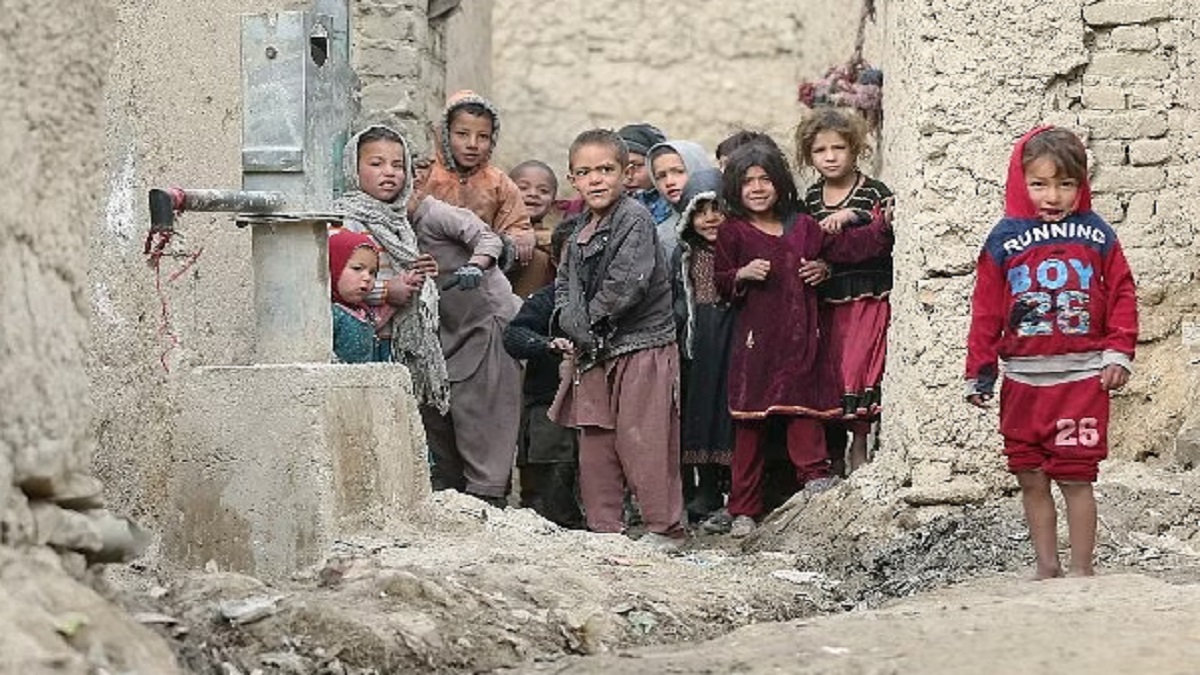 আফগানিস্তানে চরম অপুষ্টির ঝুঁকিতে অন্তত ২৩ লাখ শিশু, বাড়ছে শিশুশ্রমও: জাতিসংঘ