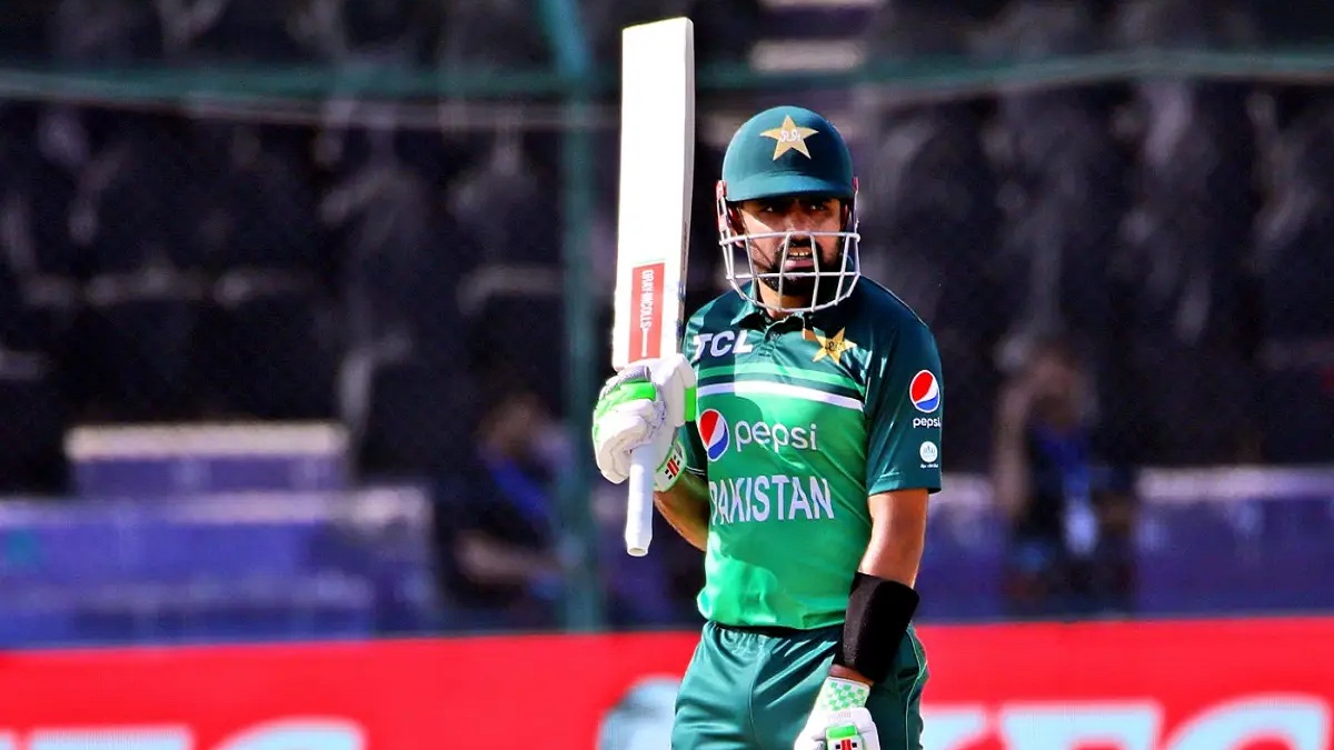 দ্রুততম পাঁচ হাজার রানের রেকর্ড গড়লেন বাবর