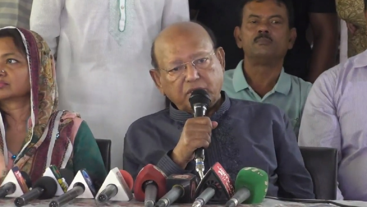 বিএনপি নির্বাচনকে ভয় পেয়ে ষড়যন্ত্র শুরু করেছে: তোফায়েল আহমেদ