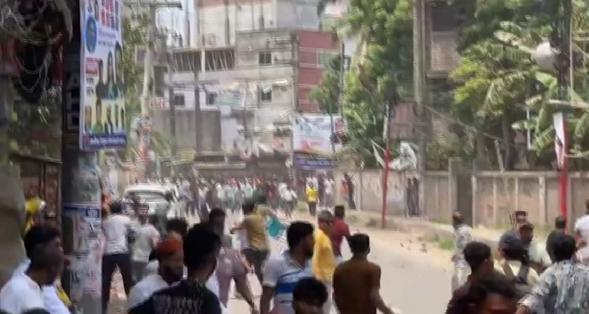 ঢাকা জেলা বিএনপির জনসমাবেশে হামলার অভিযোগ, আহত ৩০