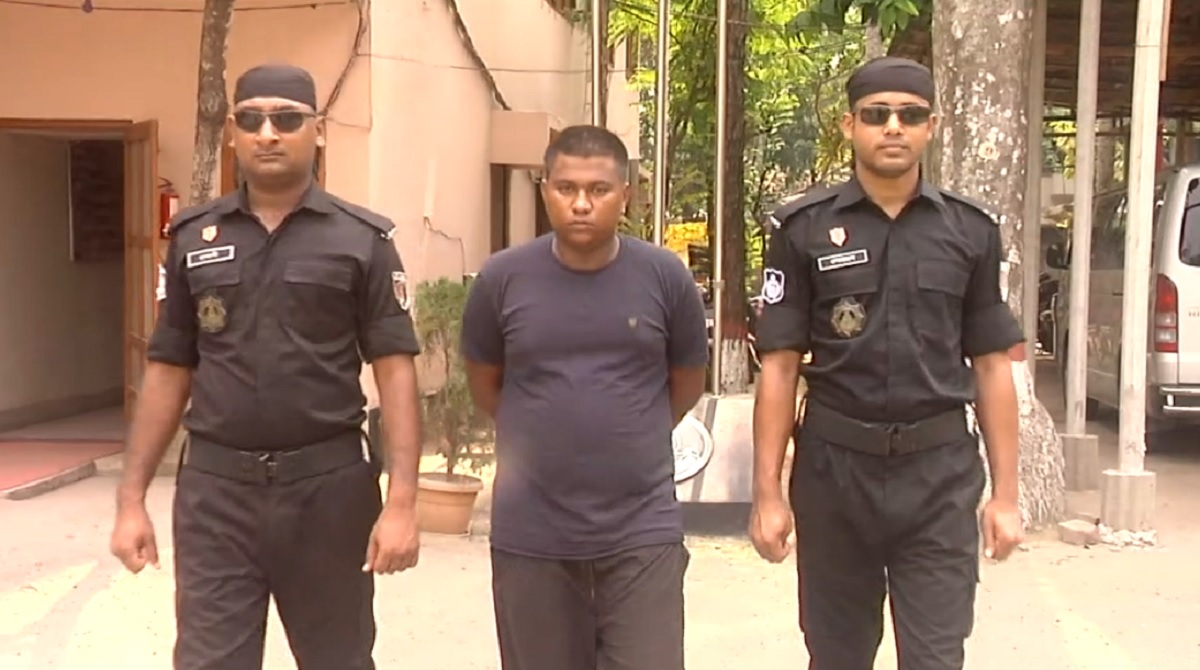 বকশিশের ১০০ টাকার ভাগ নিয়ে সহকর্মীকে ছুরিকাঘাতে হত্যা