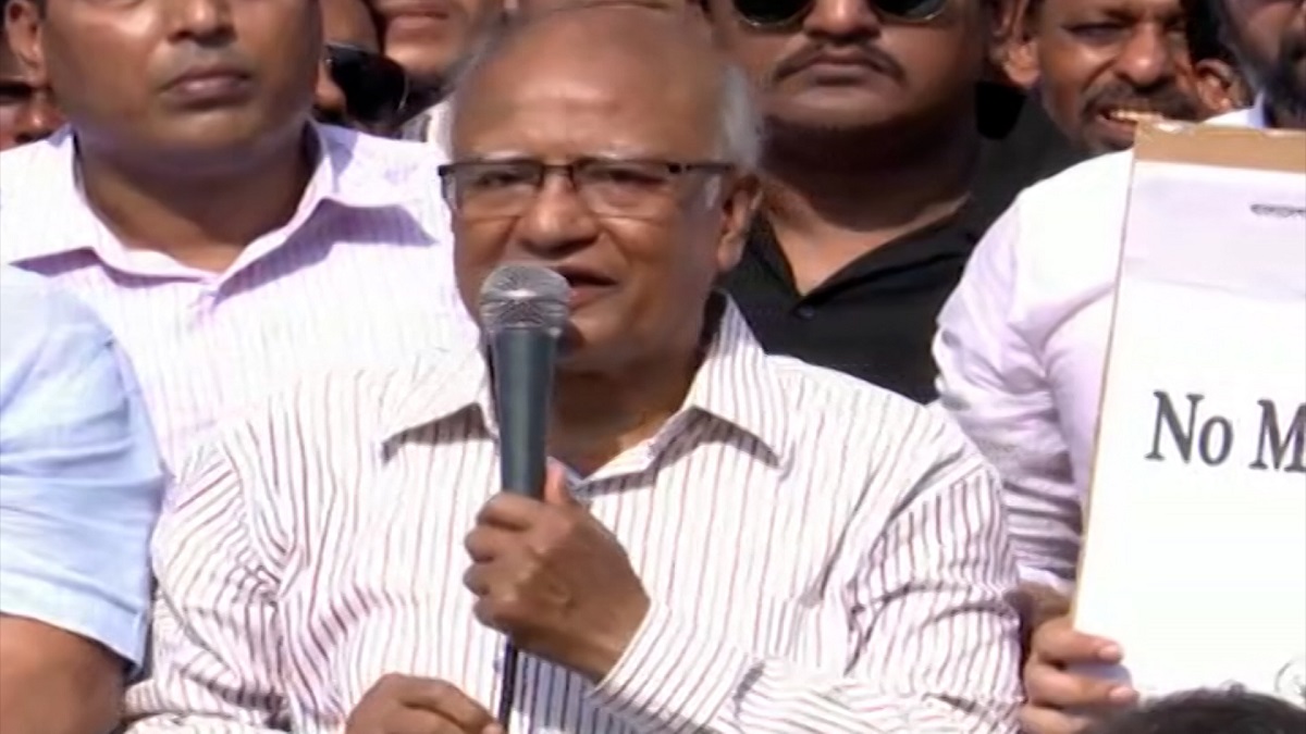 কূটনীতিকভাবে সরকার চরম ব্যর্থ: ড. মোশাররফ