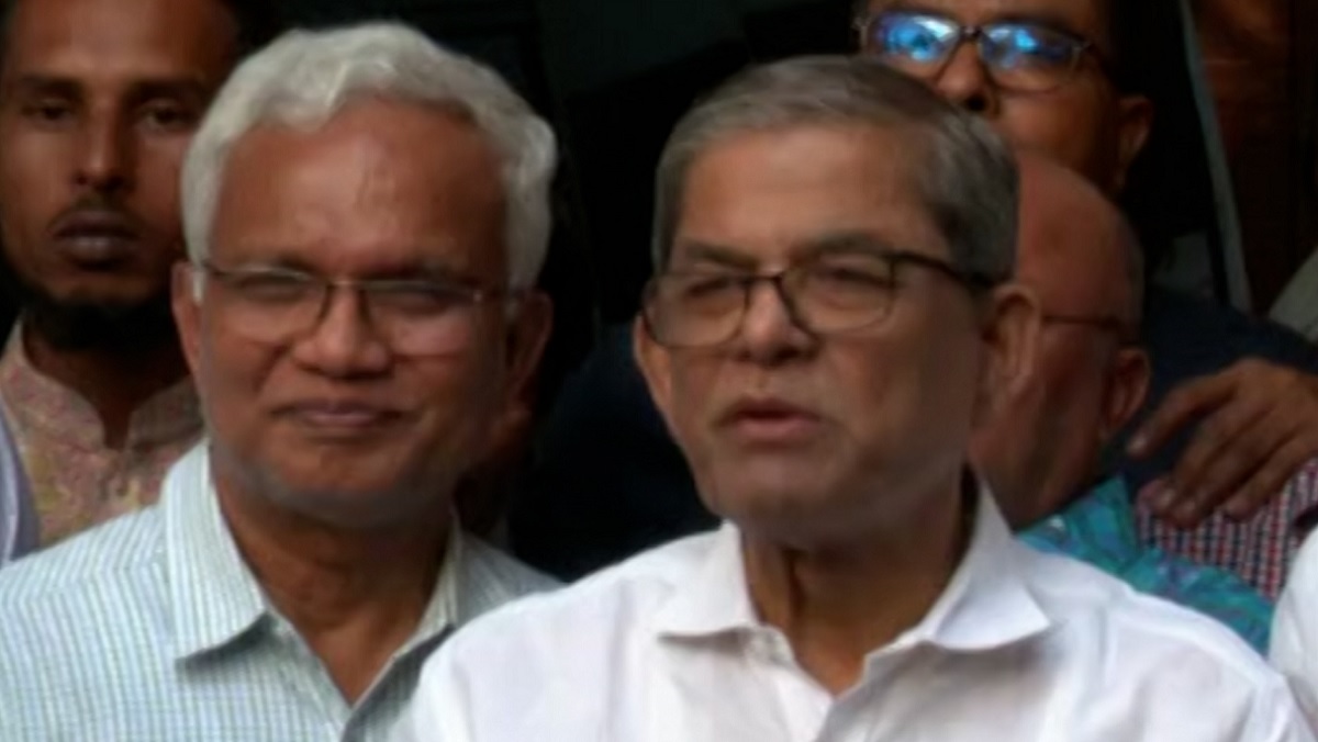 দেশে বিকল্প নেতৃত্ব নেই, প্রধানমন্ত্রী জাতিকে এই ধারণা দিতে চান: ফখরুল