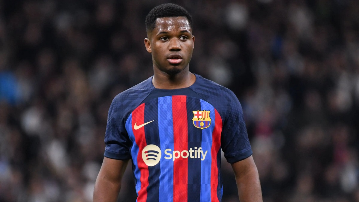 ফাতিকে বিক্রি করে দিবে বার্সা!