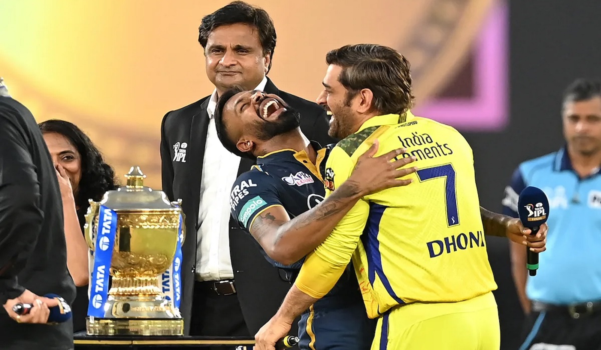 আইপিএল ২০২৩ ফাইনাল: টস জিতে ফিল্ডিংয়ে ধোনির চেন্নাই