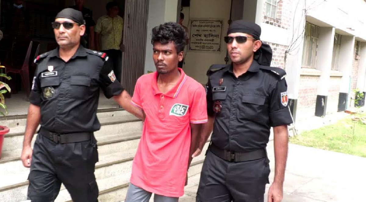 ঝিনাইদহে স্ত্রীকে হাতুড়ি দিয়ে পিটিয়ে হত্যার ঘটনায় স্বামী গ্রেফতার