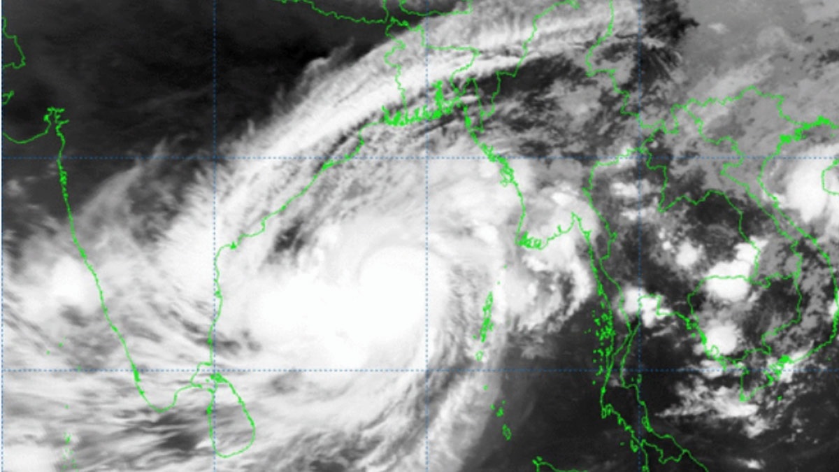 ঘূর্ণিঝড় মোখা: তিন সমুদ্র বন্দর ও উপকূলে ৮ নম্বর মহাবিপদ সংকেত