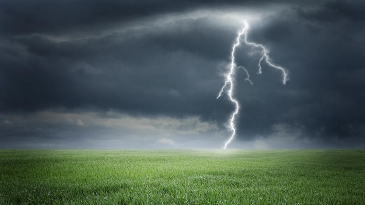 নরসিংদীতে বজ্রপাতে শিশুসহ নিহত ৪