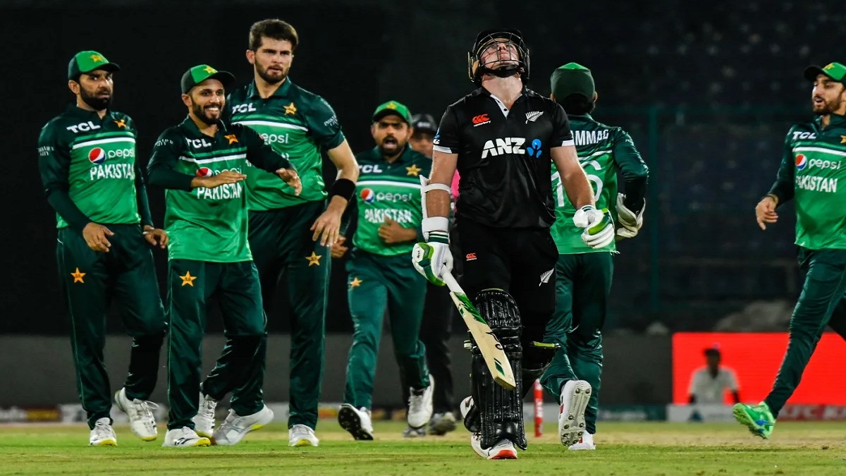 প্রথমবারের মতো ওয়ানডে র্যাঙ্কিংয়ের শীর্ষে পাকিস্তান