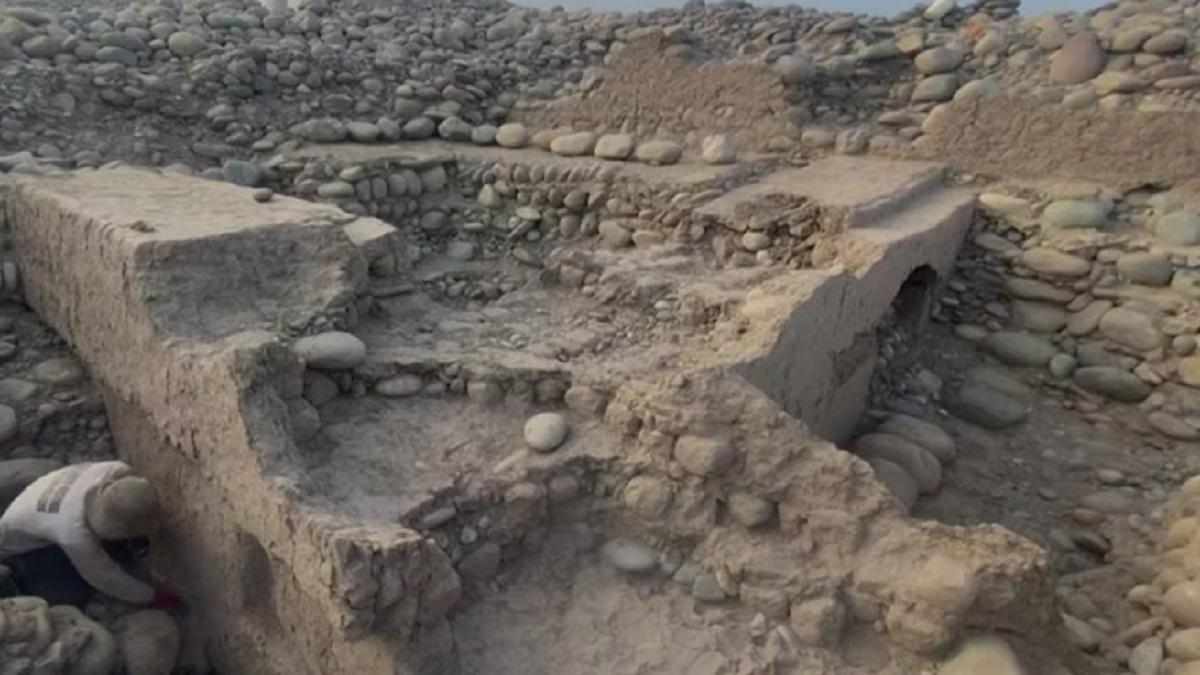 যা জানা গেলো পেরুতে সদ্য সন্ধান মেলা ৪ হাজার বছরের পুরনো মন্দির নিয়ে