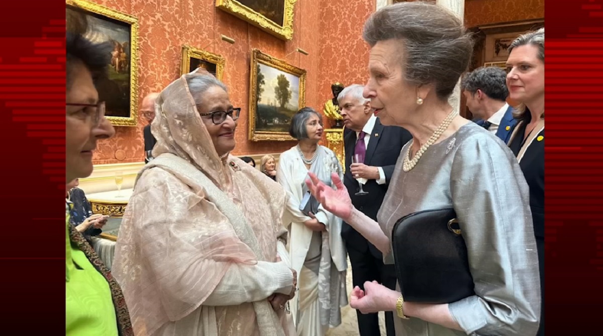 লন্ডনে বিশ্ব নেতাদের সাথে প্রধানমন্ত্রীর কুশল বিনিময়