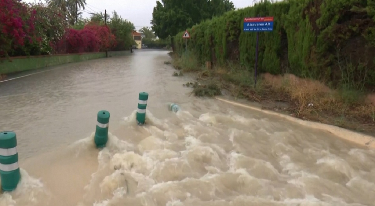বন্যায় বিপর্যস্ত স্পেনের দক্ষিণ-পূর্বাঞ্চল