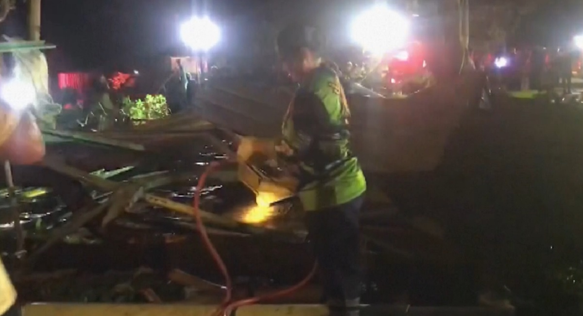 থাইল্যান্ডে ঘূর্ণিঝড়ে স্কুলের ছাদ ধসে চার শিশুসহ নিহত ৬