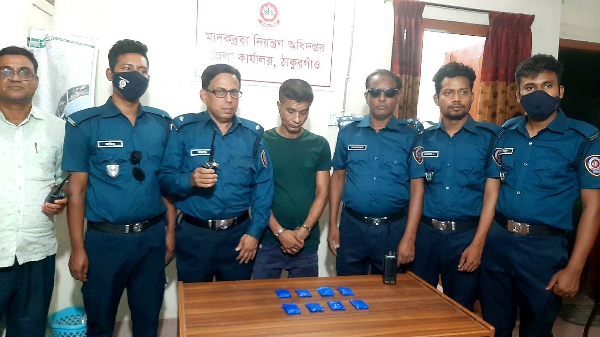 ১ হাজার ৫০০ পিস ইয়াবাসহ আ. লীগ নেতা আটক