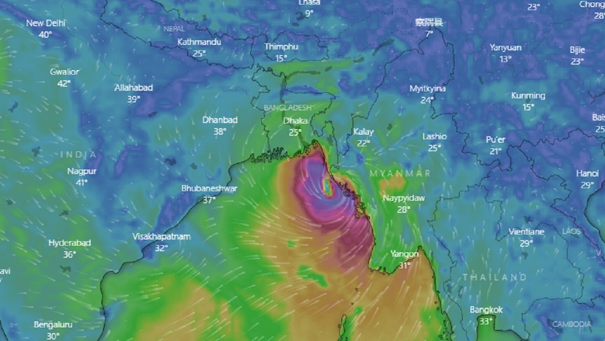 কক্সবাজার-উত্তর মিয়ানমার উপকূল অতিক্রম করছে মোখা: আবহাওয়া অধিদফতর
