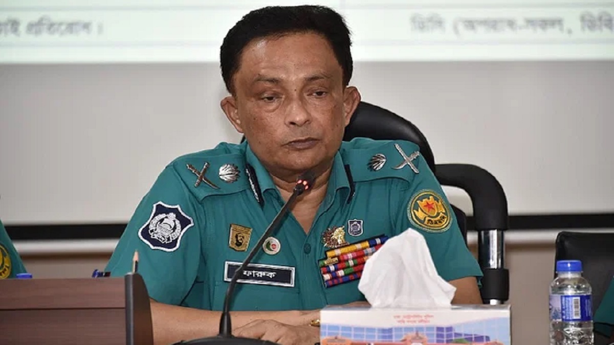 মহাসড়কে গরুর হাট বসতে দেয়া হবে না: ডিএমপি কমিশনার