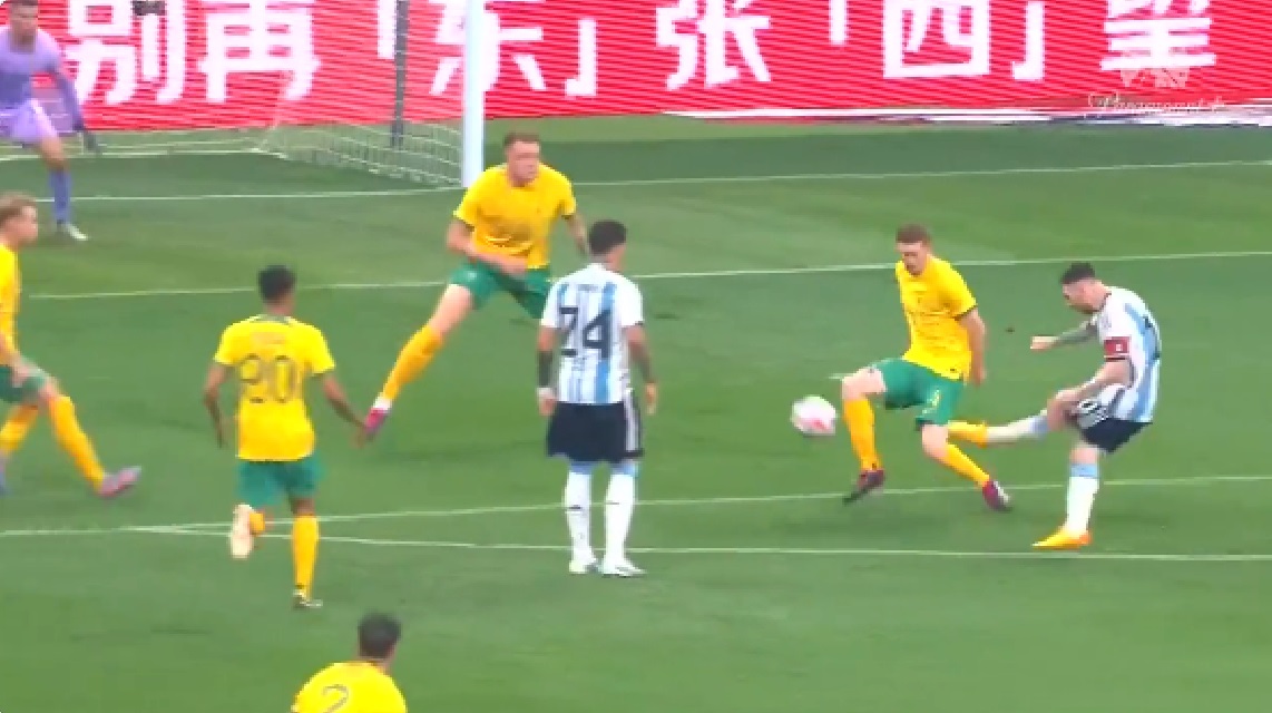 খেলা শুরুর দুই মিনিটের মাথায়ই মেসি ম্যাজিক, এগিয়ে আর্জেন্টিনা