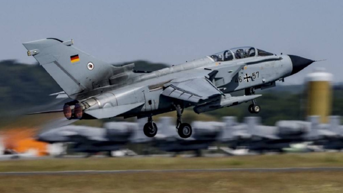 রাশিয়াকে শক্তিমত্তা প্রদর্শনে ইতিহাসের সবচেয়ে বড় সামরিক মহড়া শুরু ন্যাটোর