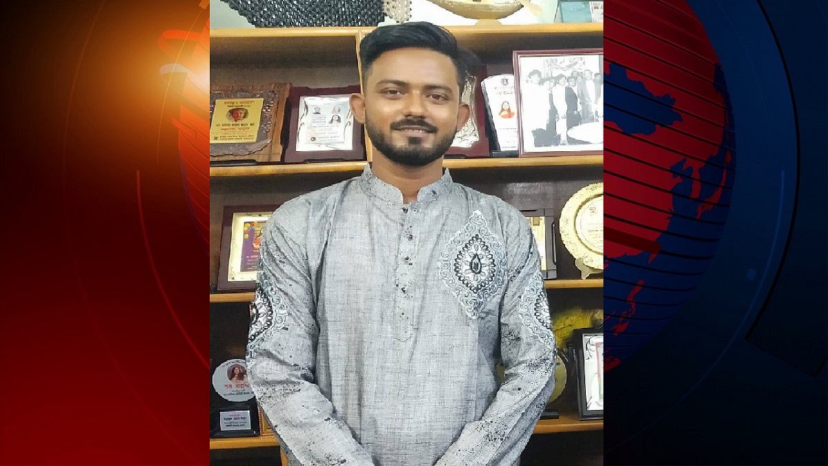 রাজশাহীতে মদের দাম চাওয়ায় ভাঙচুর, মুচলেকা দিয়ে ছাড়া পেলেন ‘অবরুদ্ধ’ ছাত্রলীগ নেতা