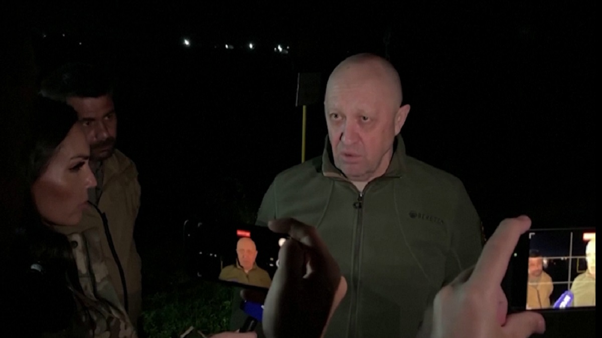 ওয়াগনার যোদ্ধাদের মারতে মাইন পুঁতেছে রুশ সেনারা: ইয়েভগেনি