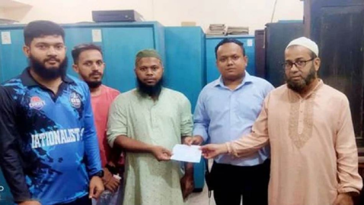 দীর্ঘদিন বিনা টিকিটে ট্রেনে ভ্রমণ, বিবেকের তাড়নায় একসাথে পরিশোধ করলেন ব্যবসায়ী