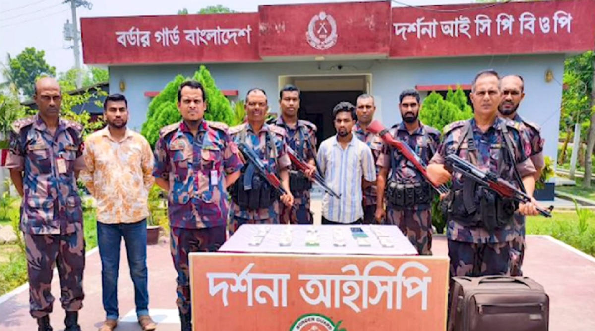 চুয়াডাঙ্গায় ১ লাখ ৪৩ হাজার ডলার ও ১০ হাজার ইউরো জব্দ