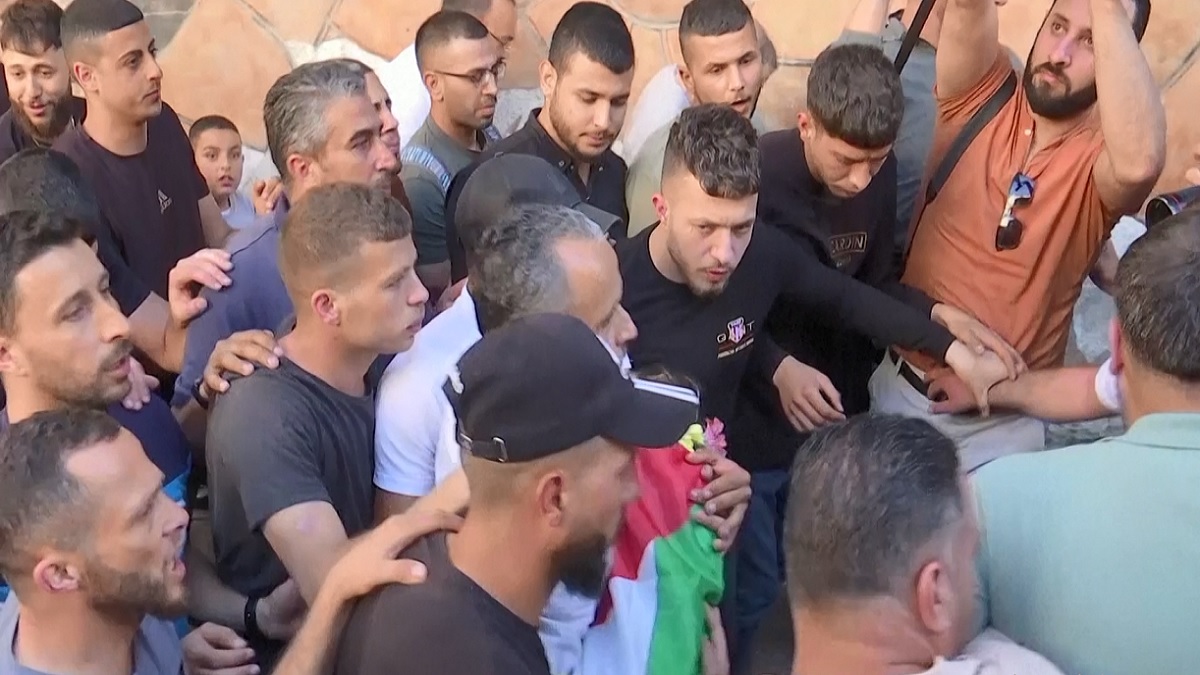 ইসরায়েলি সেনাদের গুলিতে আহত ফিলিস্তিনি শিশুর মৃত্যু