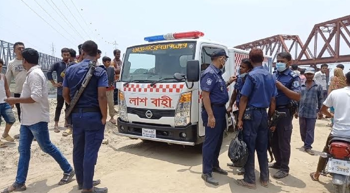 গড়াই নদী থেকে ঢাবি ছাত্রের মরদেহ উদ্ধার