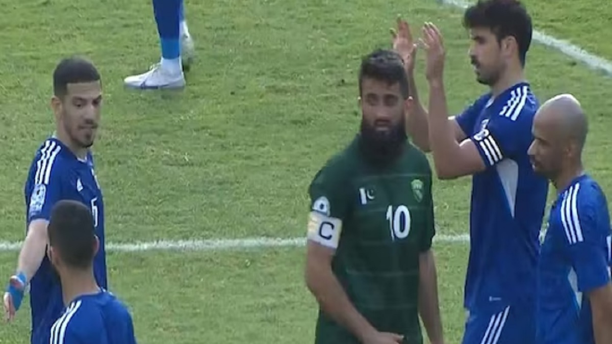 কুয়েতের কাছেও বড় ব্যবধানে হারলো পাকিস্তান