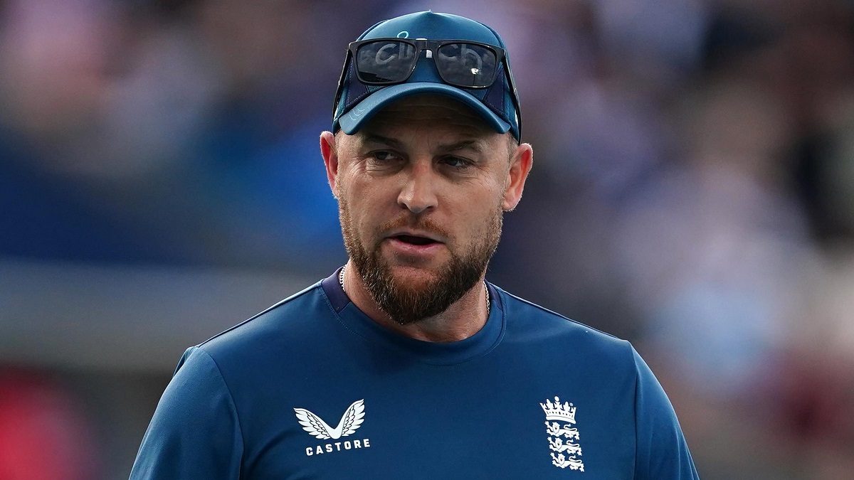 খেলার ধরনে কোনো পরিবর্তন আনবে না ইংল্যান্ড: ম্যাককালাম