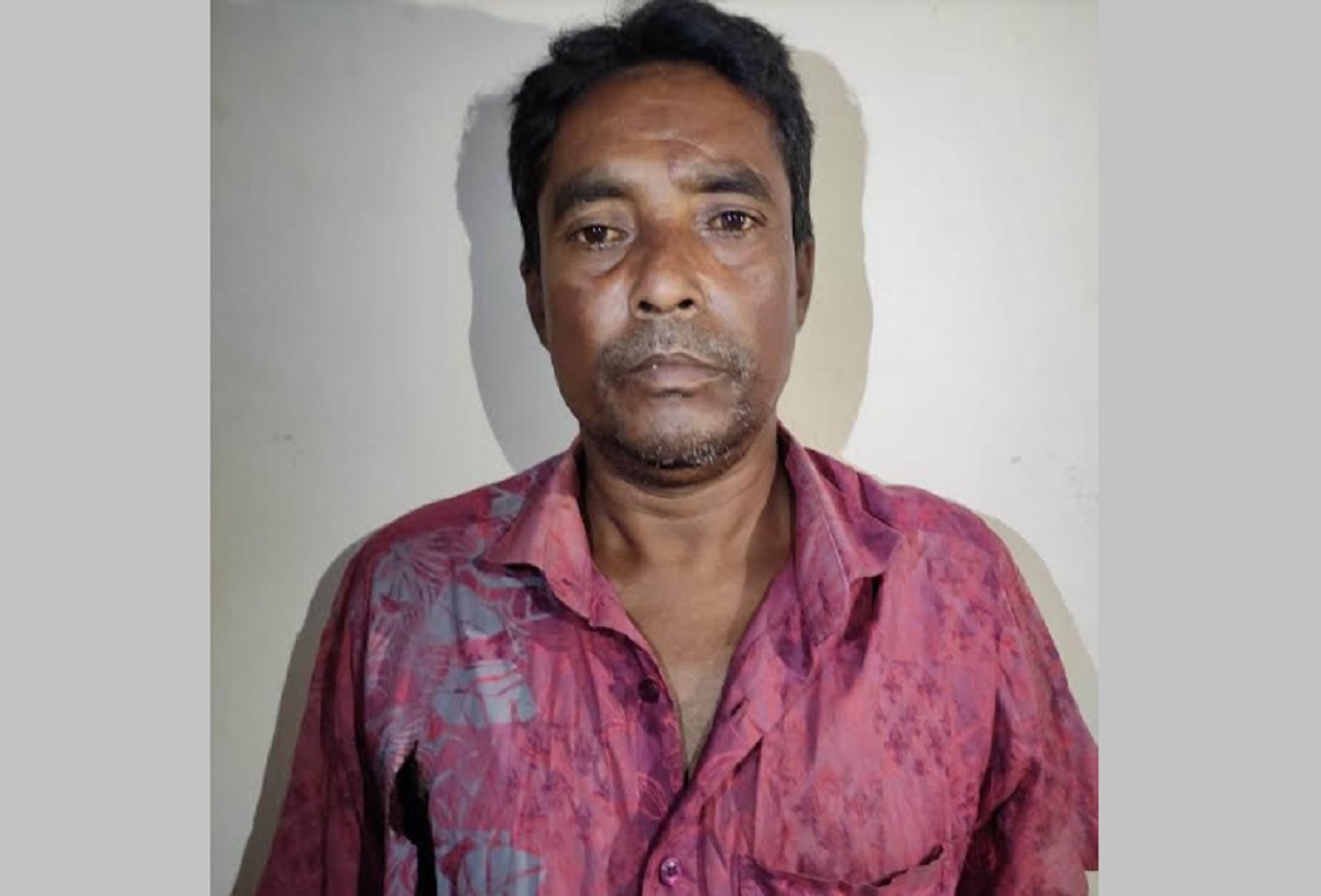 নকল সোনার বার দেখিয়ে প্রতারণা, আটক ১