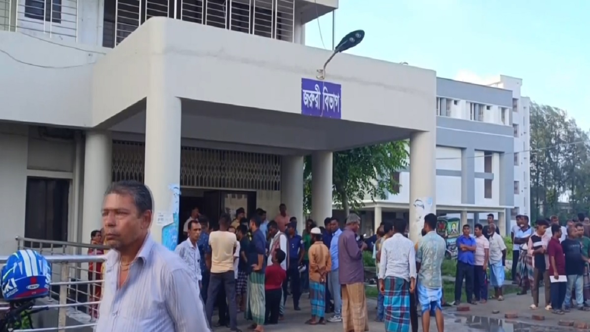 পটুয়াখালীতে লেক থেকে স্কুলছাত্রের লাশ উদ্ধার, পরিবার বলছে রহস্যজনক