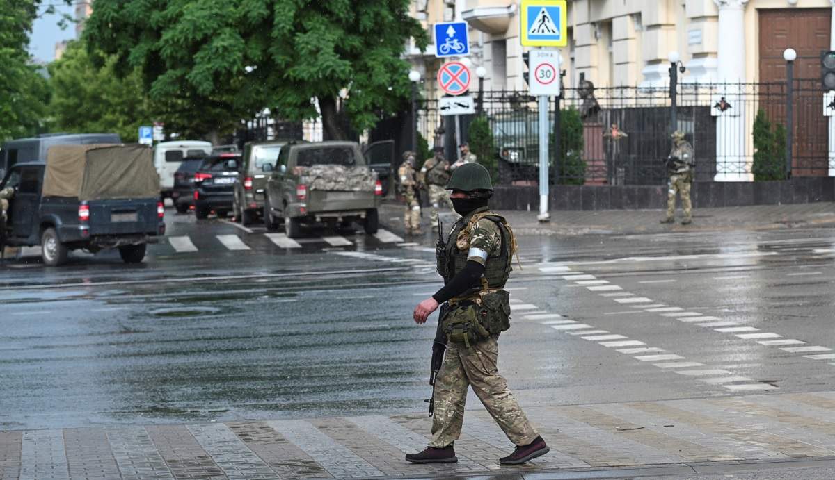রোস্তভ সেনা দফতর ও এয়ারফিল্ড ওয়াগনারের দখলে, প্রিগোঝিনের দাবি