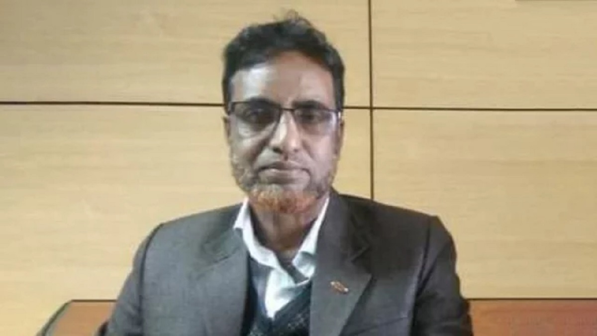 স্কুলছাত্রীকে আপত্তিকর প্রস্তাব, প্রধান শিক্ষক গ্রেফতার