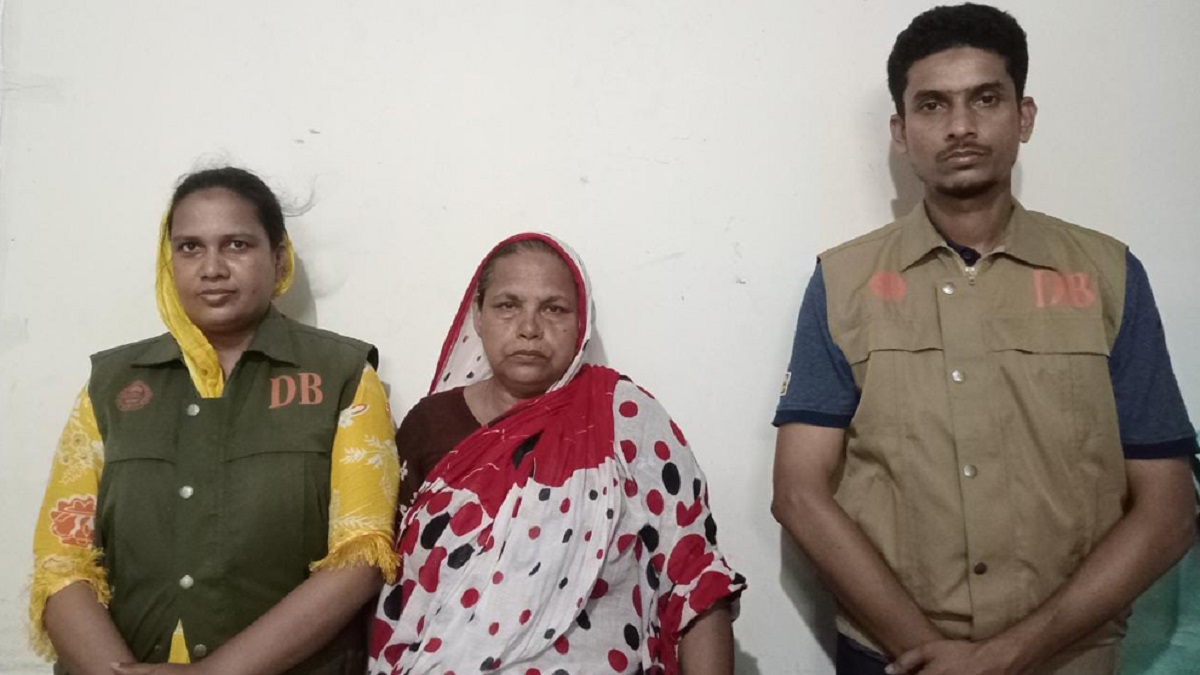 মানিকগঞ্জে হেরোইনসহ নারী মাদক কারবারি গ্রেফতার