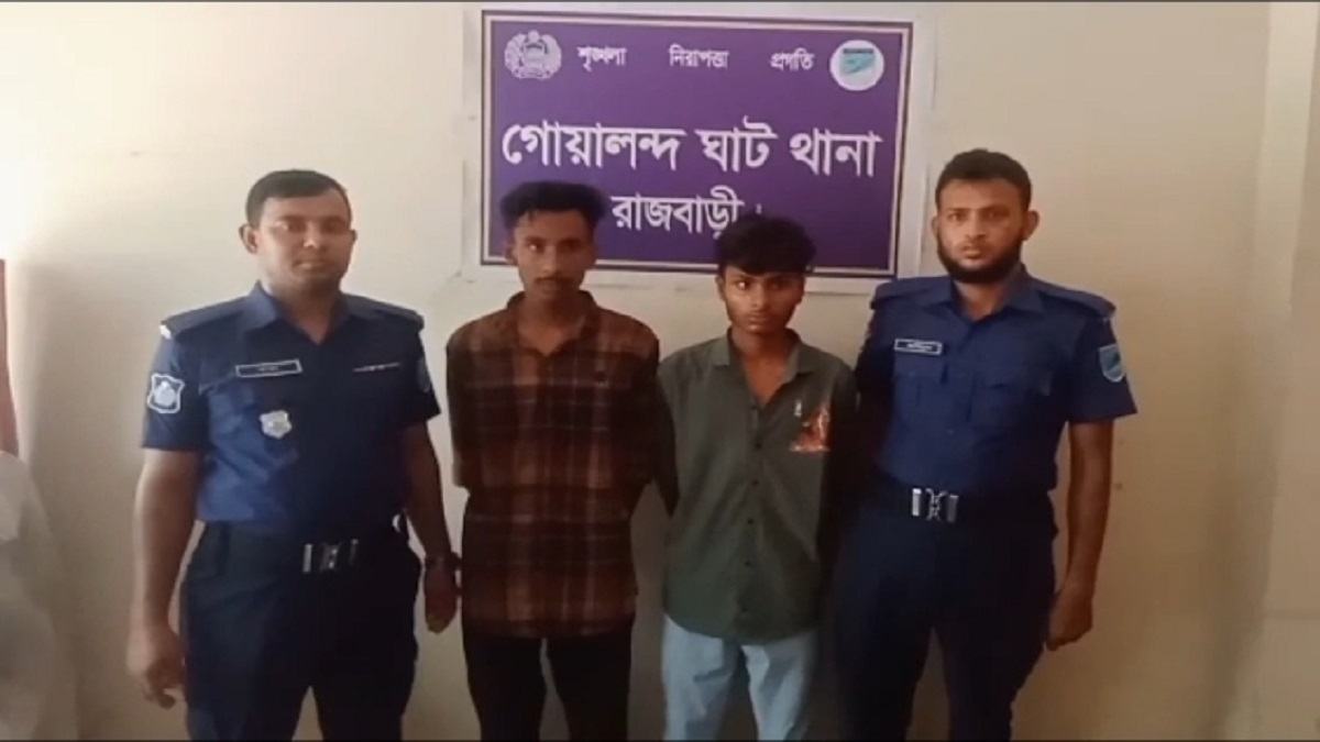 যৌনপল্লীতে বিক্রির চেষ্টাকালে নারী উদ্ধার, গ্রেফতার ২