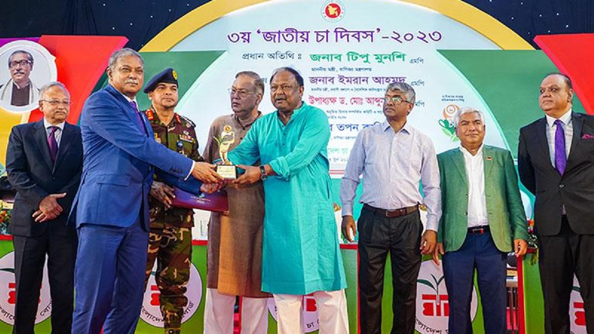 শ্রেষ্ঠ রফতানিকারকের পুরস্কার পেল ‘সিলন চা’