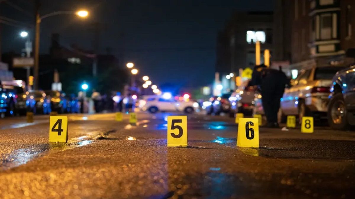 ফিলাডেলফিয়ায় বন্দুকধারীর হামলায় নিহতের সংখ্যা বেড়ে ৫