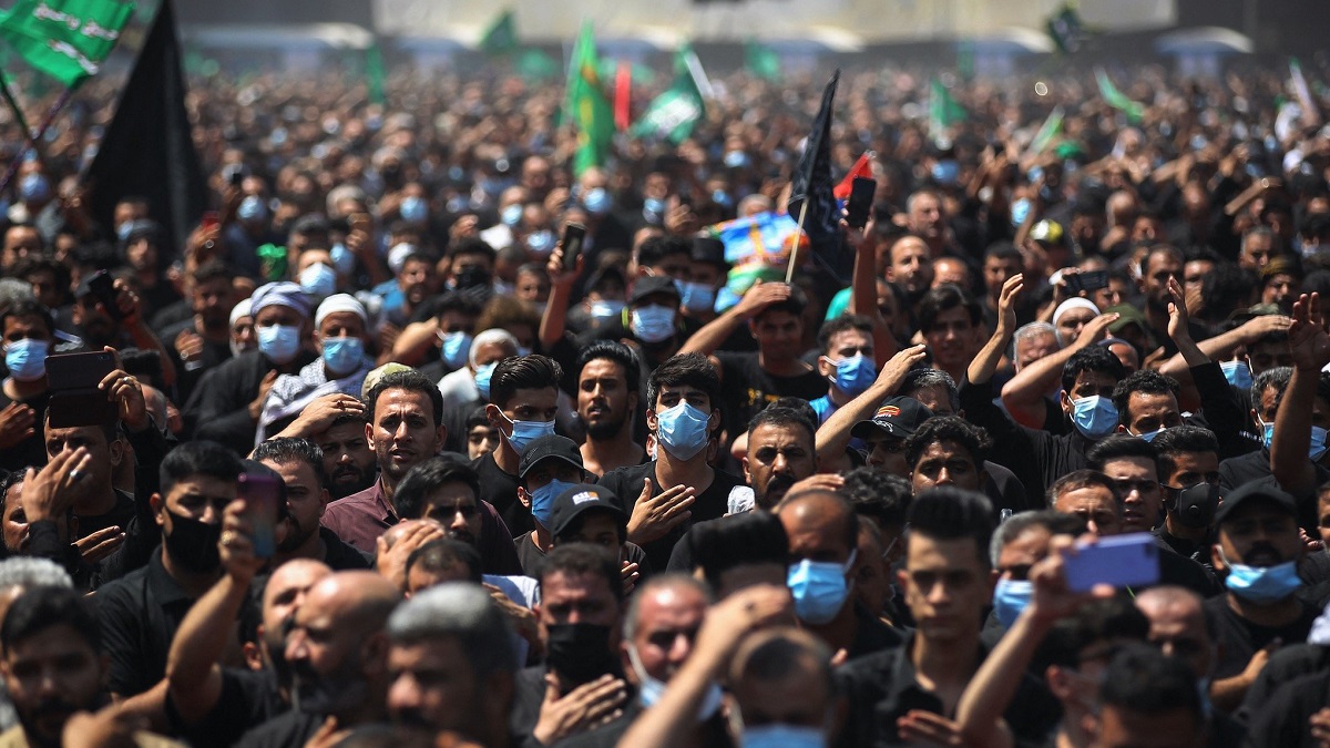 যথাযোগ্য মর্যাদায় বিশ্বজুড়ে পালিত হচ্ছে পবিত্র আশুরা