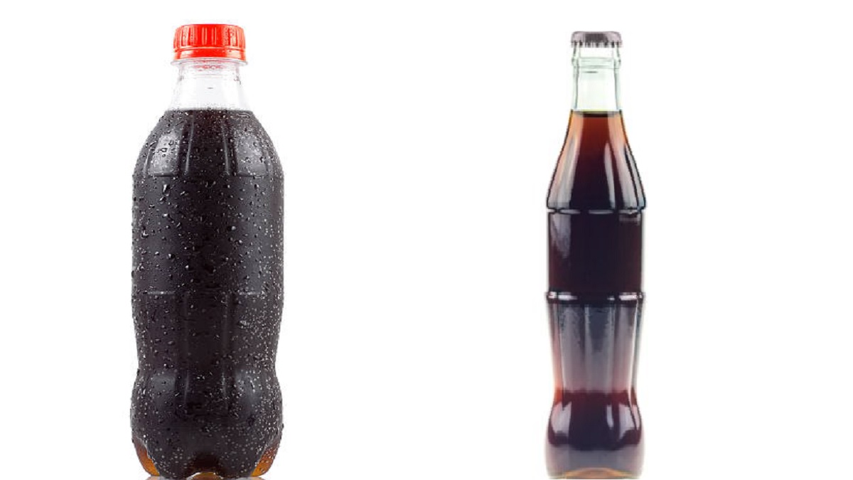 কোমলপানীয় কোনটি বেশি সুস্বাদু, প্লাস্টিক নাকি কাঁচের বোতল?