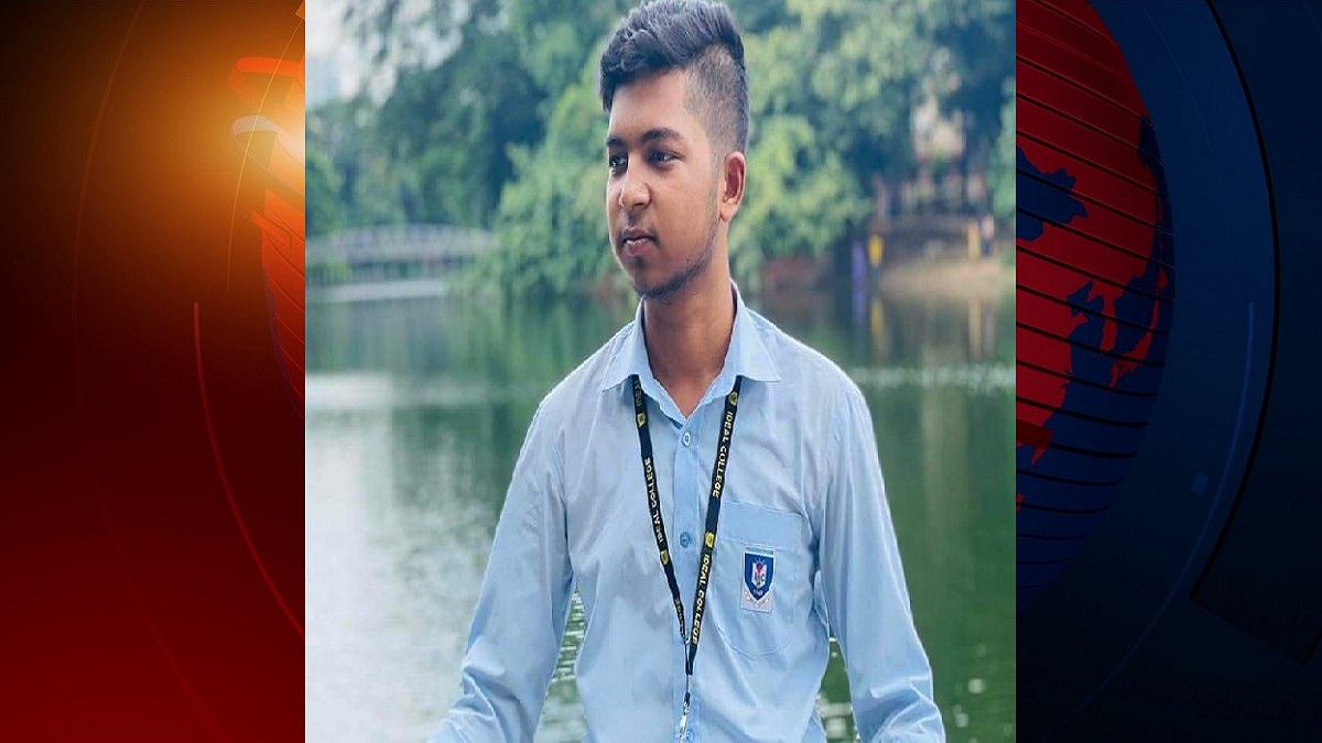 ধানমন্ডিতে দুর্বৃত্তের ছুরিকাঘাতে আইডিয়াল কলেজ শিক্ষার্থী নিহত