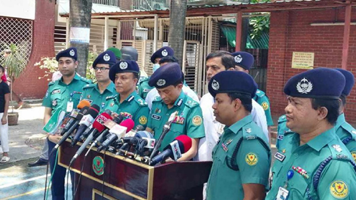 দুই ছিনতাইকারীর হামলায় আহত হন প্রযোজক রাকিব: ডিএমপি