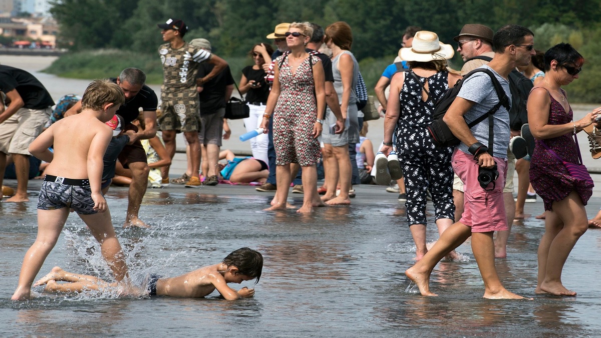 তাপপ্রবাহ অব্যাহত ইউরোপে, চলতি বছর মৃত্যু হতে পারে অন্তত ৬০ হাজার মানুষের