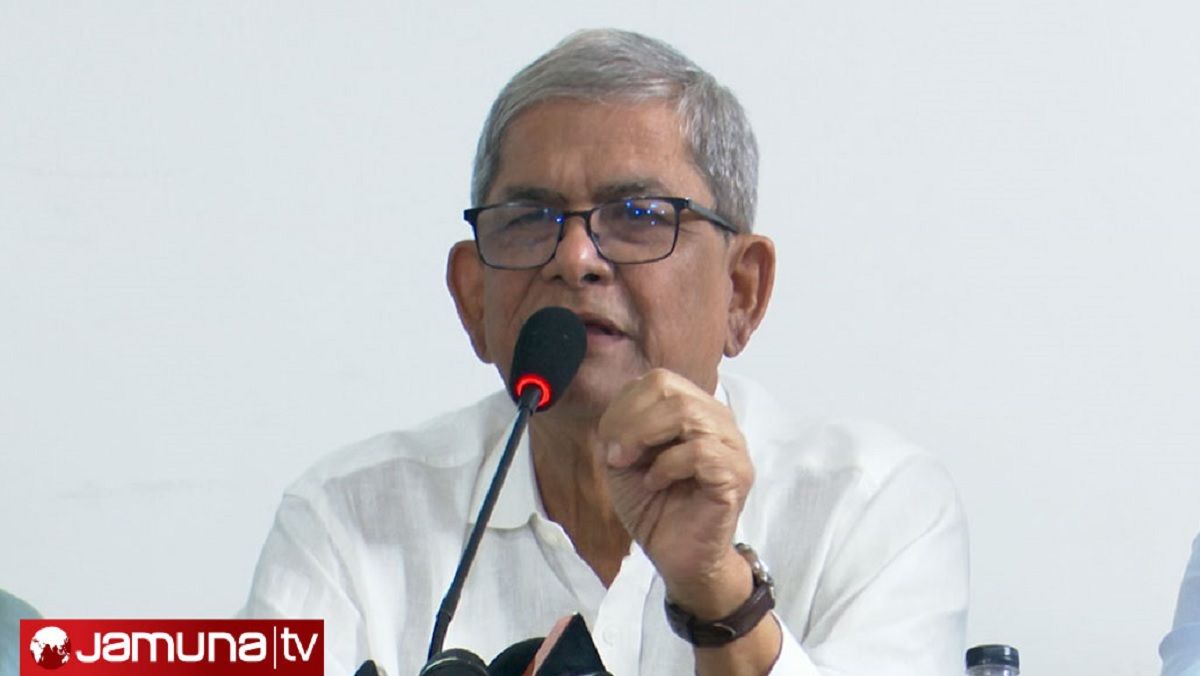 সরকার এজেন্সি দিয়ে ককটেল বিস্ফোরণ ঘটিয়েছে, ফখরুলের অভিযোগ