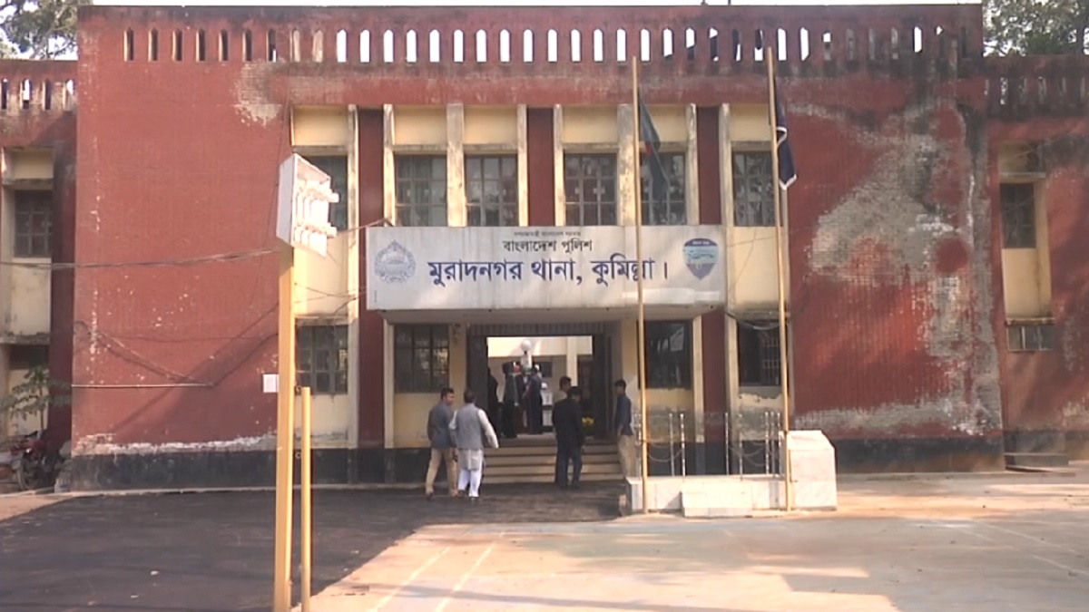 কুমিল্লায় ব্যবসায়ীকে ছুরিকাঘাতে হত্যা